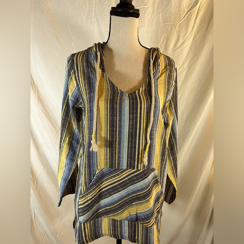 Cotton hooded shirt